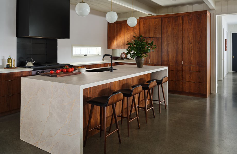 Stratifié InDepth Surfacing™ 8253 Marbre Taupe Filon Doré