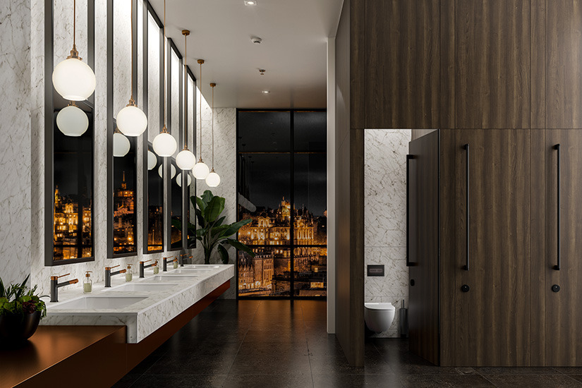 High End Washroom 825x550